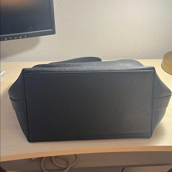 The Horse Daisy leather shoulder bag in Black - great condition - Picture 6 of 7